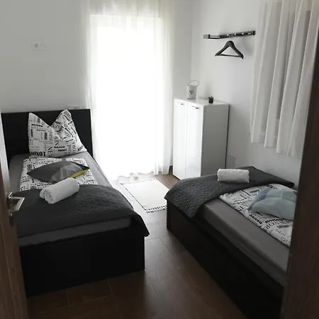 Apartmán 4 Seasons *
