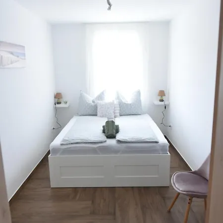 4 Seasons Apartmán Balatonszarszo