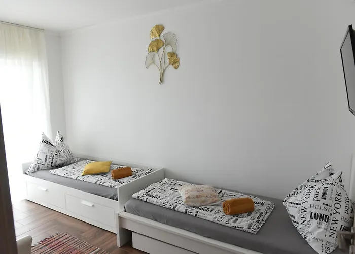 4 Seasons Appartement Balatonszarszo