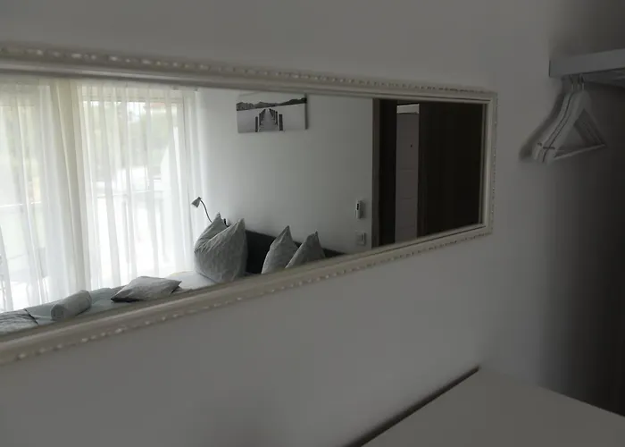 4 Seasons * بالاتونسزارسكو